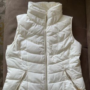 Calvin Klein women’s bubble vest (White) (Large)